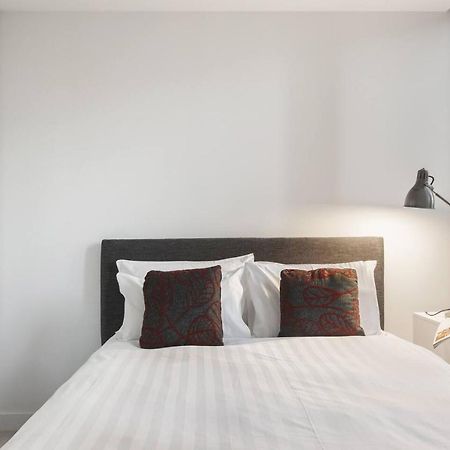 Central Sleek City Living Close To Everything Melbourne Exteriér fotografie